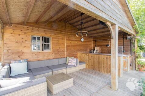 Outdoor Seating