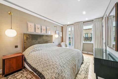Principle Bedroom