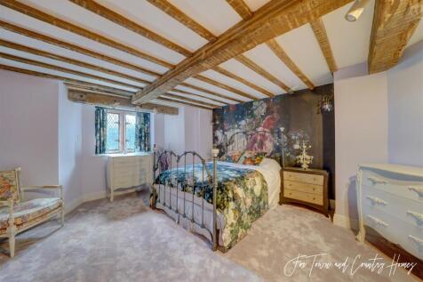 Elizabethan Suite (53).jpg