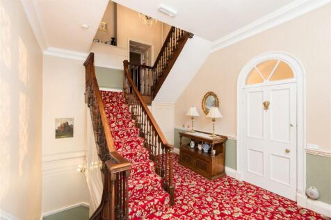 11-Westwood_house-20240918-Entrance-2.jpg
