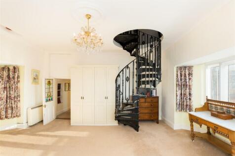 11-Westwood_house-20240918-bedroom-4.jpg
