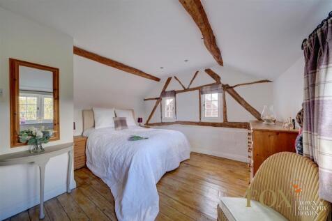Corner Cottage (32).jpg