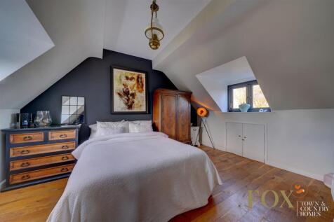 White Cottage (44).jpg