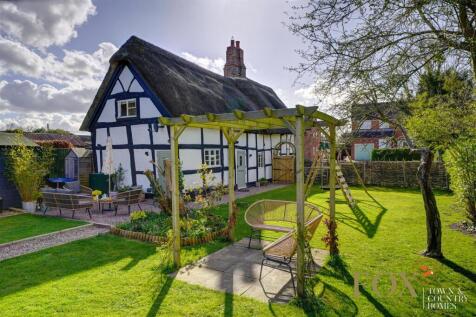 1-2 The Cottage (29).jpg