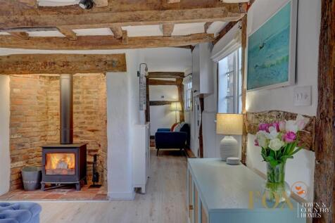 1-2 The Cottage (20).jpg