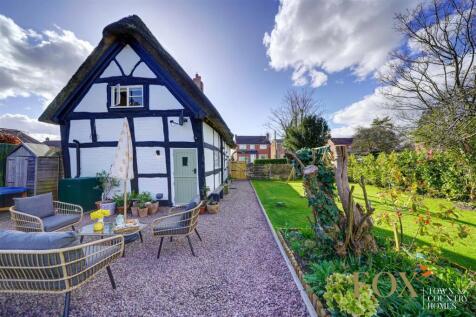 1-2 The Cottage (27).jpg