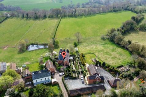 3 The Oast Houses (3).jpg
