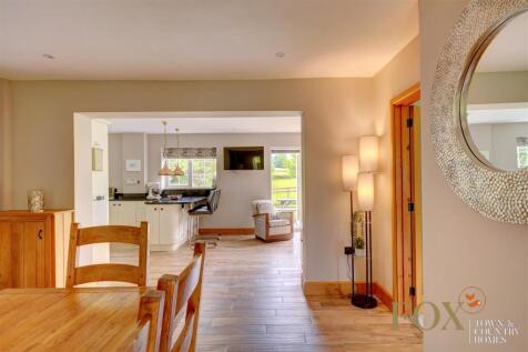 Conference Cottage (20).jpg