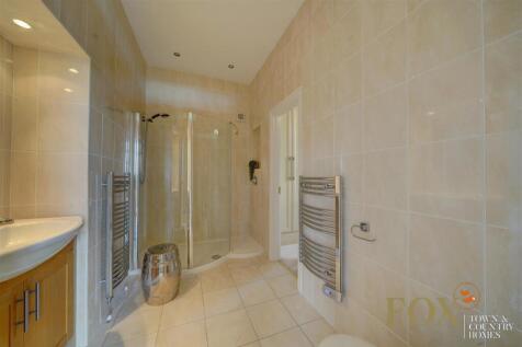 8 Westwoood House (19).jpg