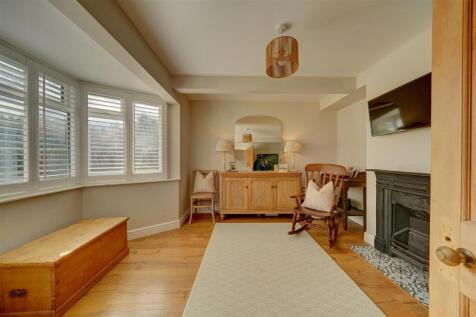 13 Apple Tree Walk (34).jpg