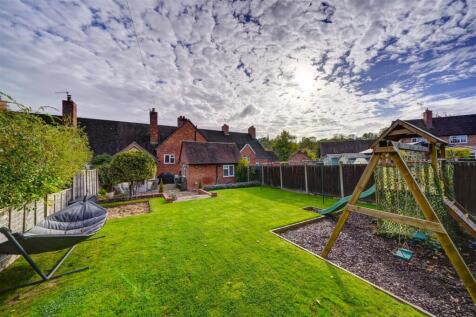 13 Apple Tree Walk (20).jpg