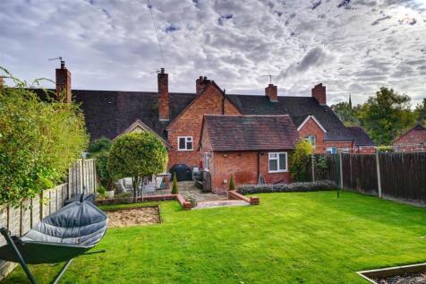 13 Apple Tree Walk (21).jpg