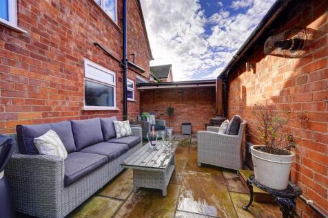 13 Apple Tree Walk (28).jpg