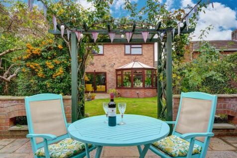 8 Lambert Rd (13).jpg