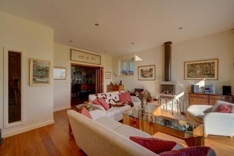 48a Worcester Rd (19).jpg