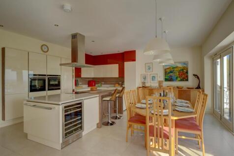 48a Worcester Rd (35).jpg