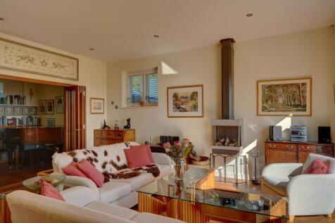 48a Worcester Rd (21