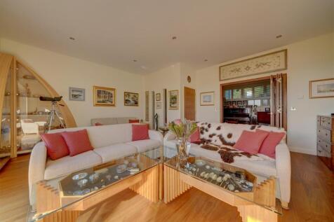 48a Worcester Rd (27