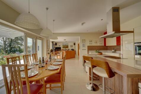 48a Worcester Rd (41