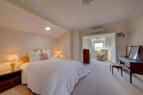 3a Sparrow Hall Lane