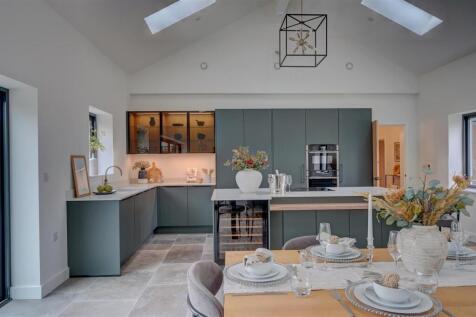 Arrow House (25).jpg