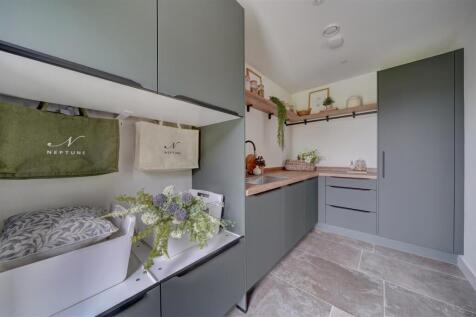 Arrow House (15).jpg