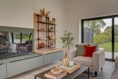 Arrow House (36).jpg