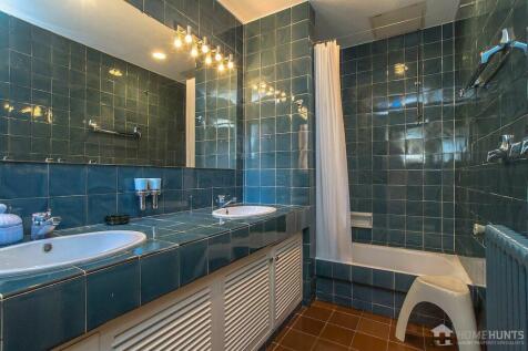 Property Image 39