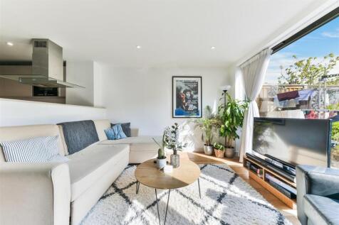 HAWTHORNE CRESCENT, 55- (4).jpg