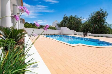 Property Image 37