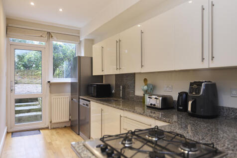 kitchen 1.jpeg