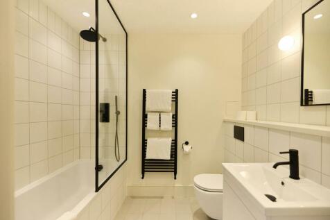 Bathroom.jpeg