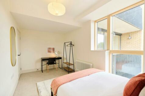 Bedroom 1.jpeg