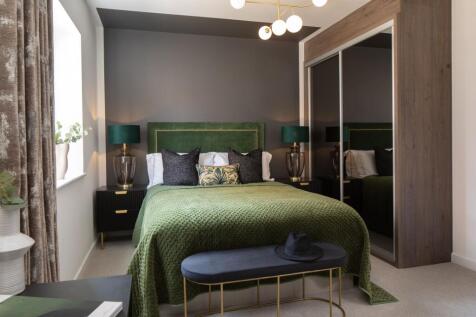 SHOW APARTMENT BEDROOM