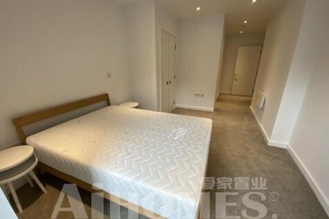 B1011 bed2