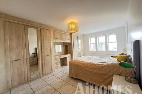 bedroom1