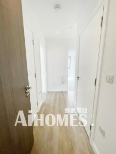 Entrance Hall-1