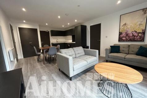 C202DT-Living room 1