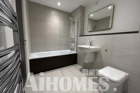 C202DT-bathroom1