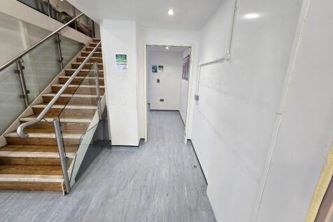 Access to WC