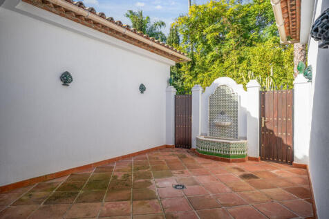 Property Image 37