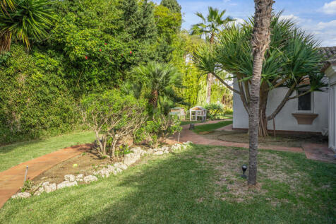 Property Image 39