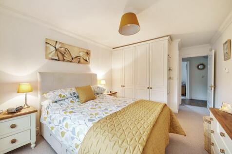 Fitted Wardrobes 
