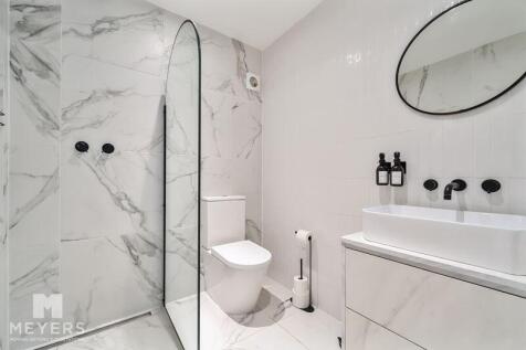 Downstairs Wet Room