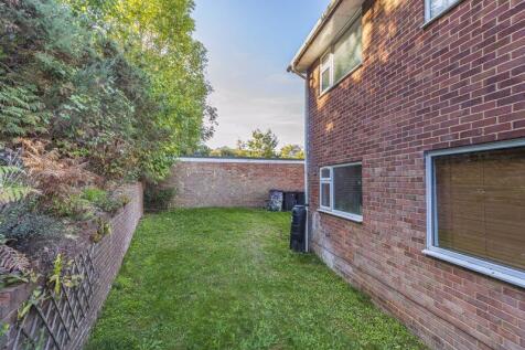 Communal Garden to Rear