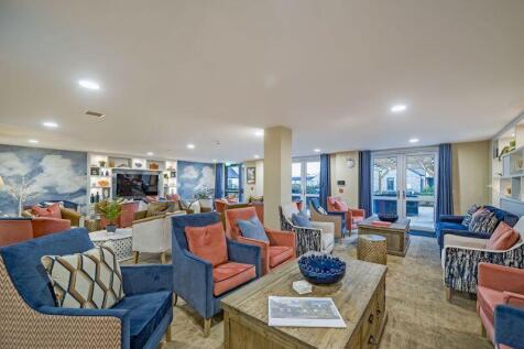 Communal Lounge