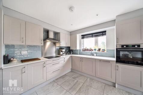 Well Equipped Kitchen