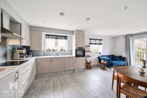 Fitted Appliances 