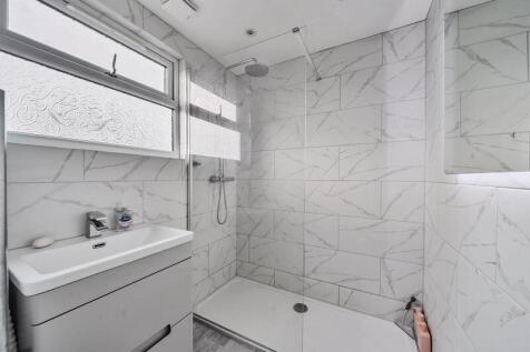 Ensuite Shower