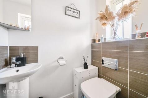 Downstairs Cloakroom